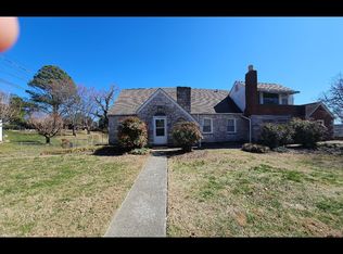 807 Gresham Rd APT 1, Knoxville, TN 37918