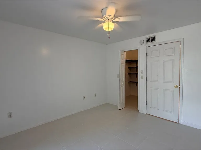 3407 Winkler Ave #309 — Photo 21