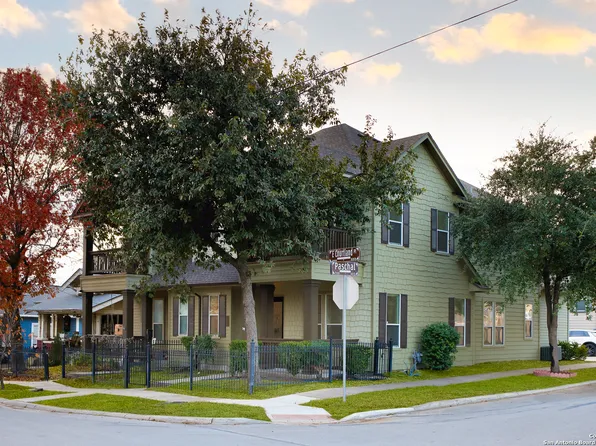 402 E COURTLAND PL, San Antonio, TX 78212