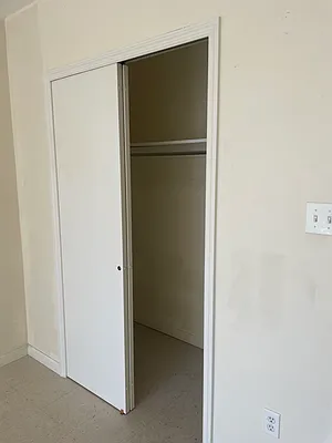 Rented by Voro, LLC | media 9