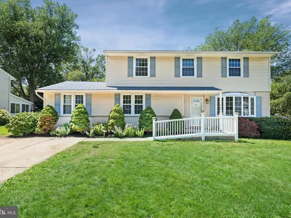 2621 Dartmouth Woods Rd, Wilmington, DE 19810