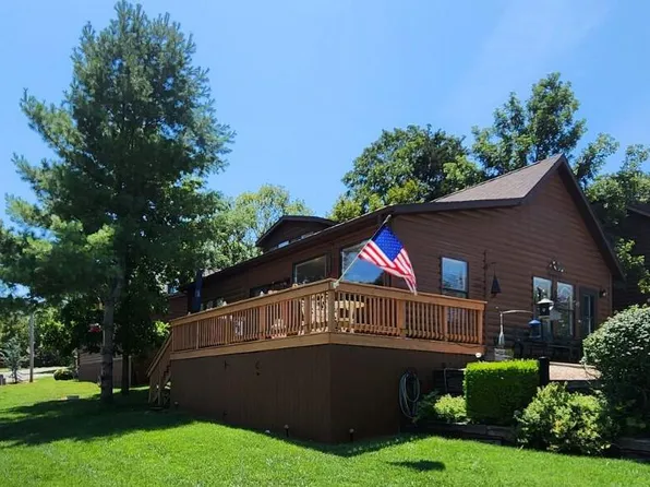 111 Black Bear Way, Hollister, MO 65672