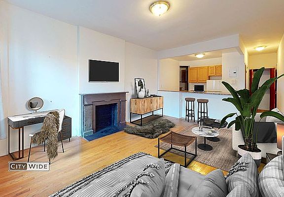2nd image of 41 Bedford St APT 3A