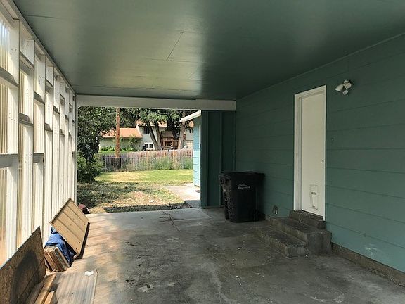 4th image of 1155 Bear Ave