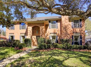 211 Westview Dr, Sealy, TX 77474