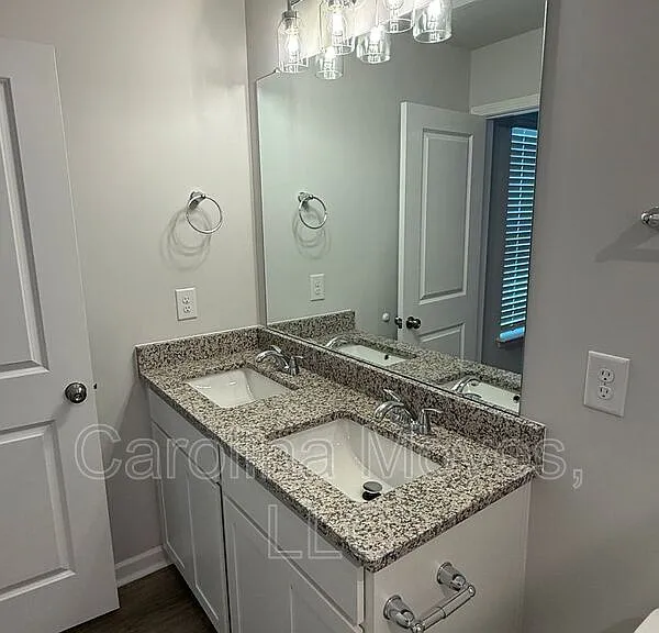 179 Randwick Ln — Photo 13