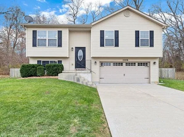 1106 Marathon Dr, Foristell, MO 63348
