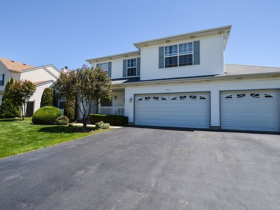 2nd image of 1717 Dusk Dr