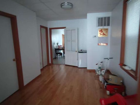 2nd image of 2848 S Lowe Ave Floor 1