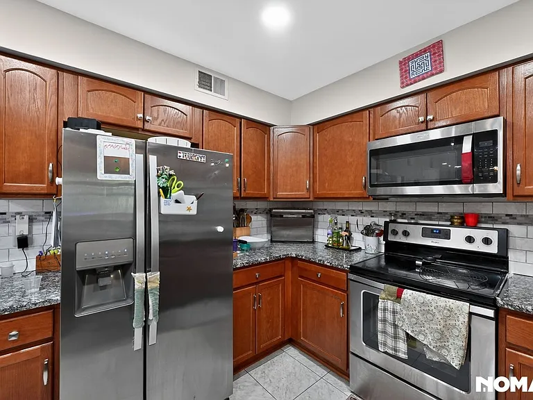 13648 Spinning Wheel Dr — Photo 14