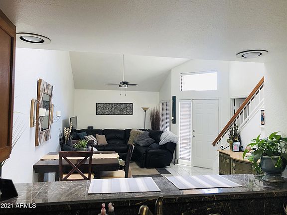 4th image of 34 E Coral Gables Dr