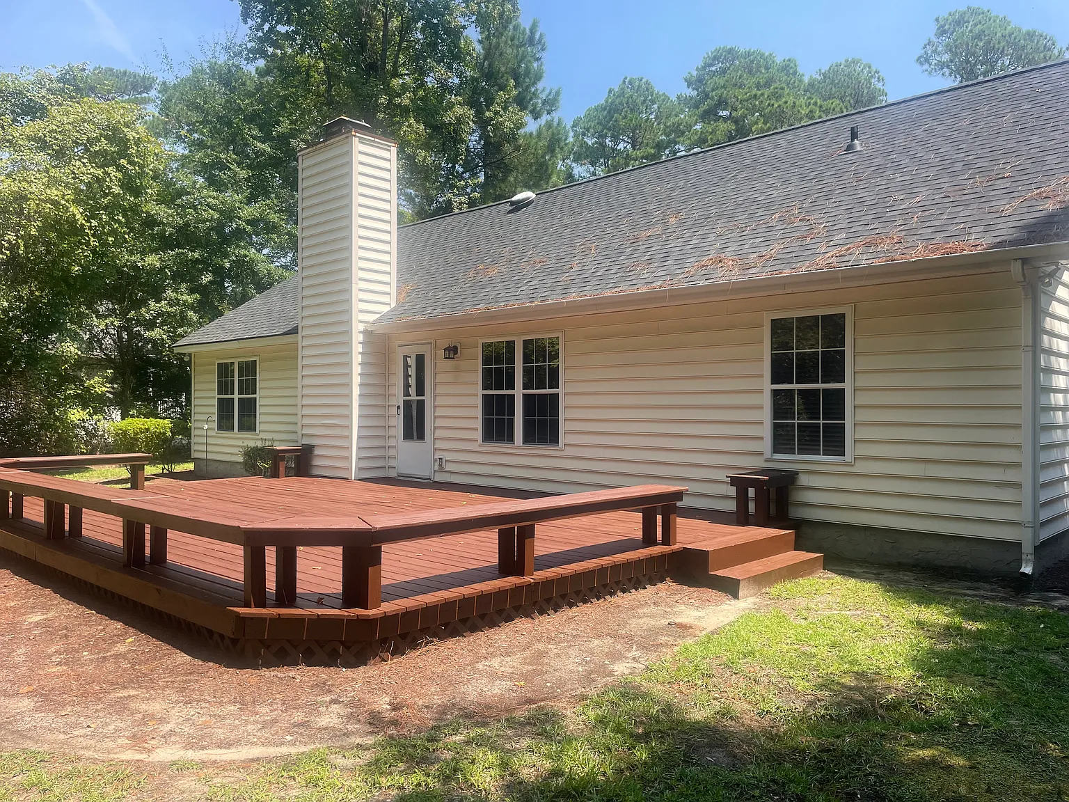 208 Shore Rush Dr — Photo 2