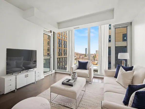 111 Champagne Ave S #406, Ottawa, ON K1S 5V3