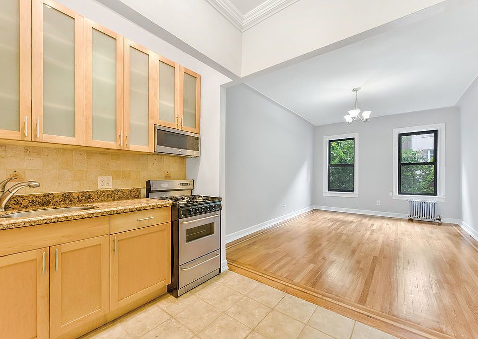 1st image of 330 E 54th St APT 2C