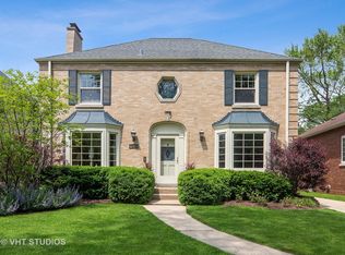 506 Uvedale Rd, Riverside, IL 60546