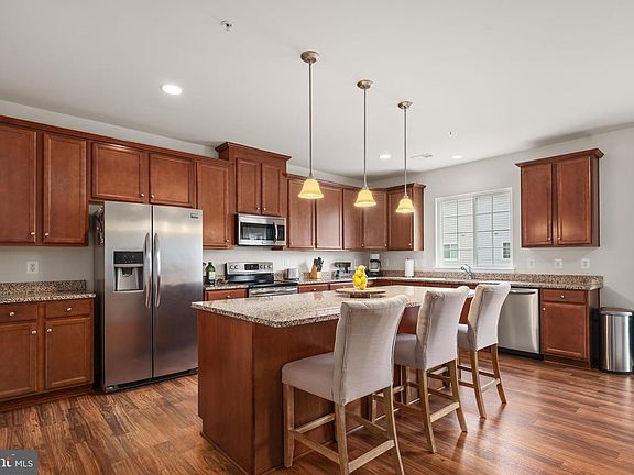 2nd image of 14738 Mason Creek Cir #29