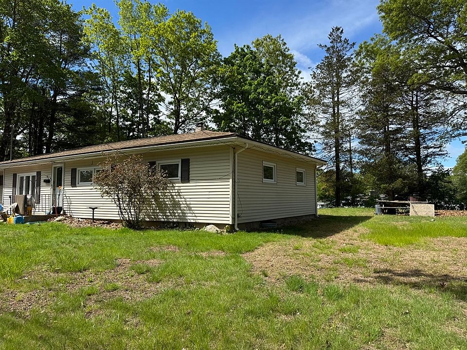2nd image of 29 Mayflower Rd