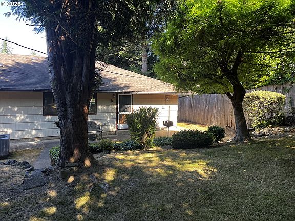 5th image of 1650 N 17th St