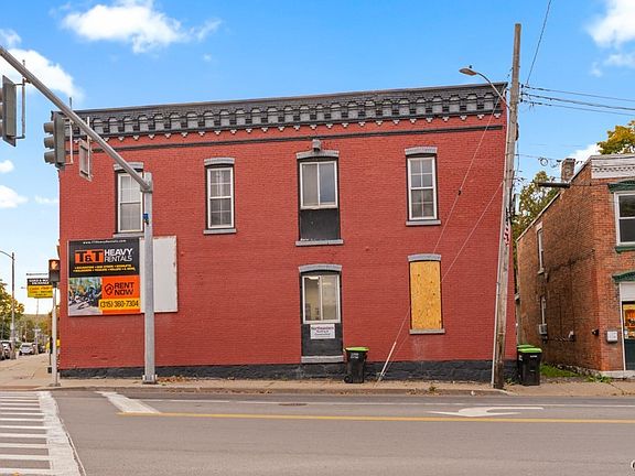 2nd image of 2-4 W Main St