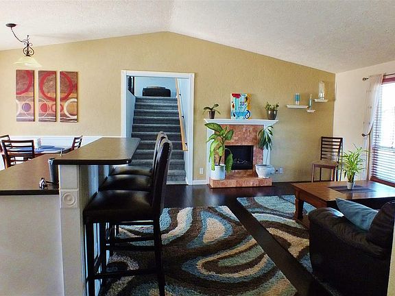 4th image of 25404 E Rich Ave