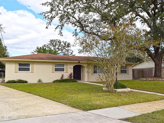 2nd image of 1055 BAY Circle N
