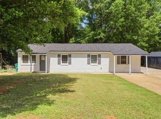 15 Coulter Dr, Wedgefield, SC 29168