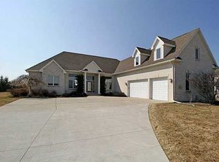 8025 Stitt Rd, Monclova, OH 43542