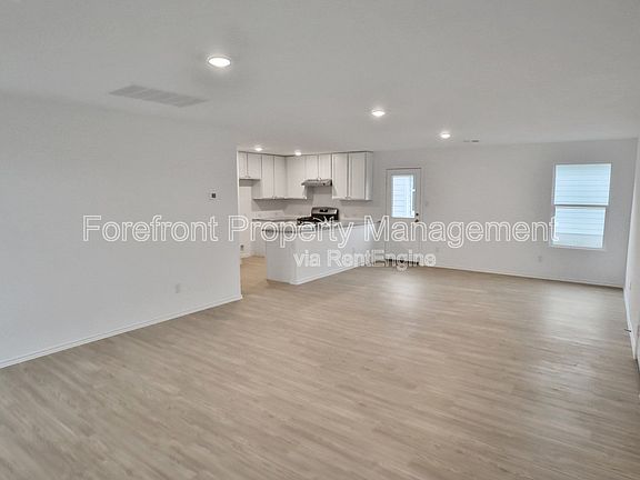4th image of 10307 Devon Wheel St