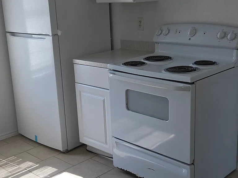1107 Circle M Dr #B — Photo 7
