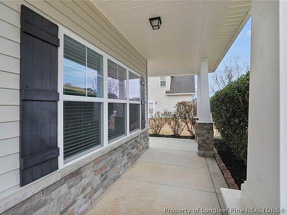 5th image of 211 Wentworth Dr