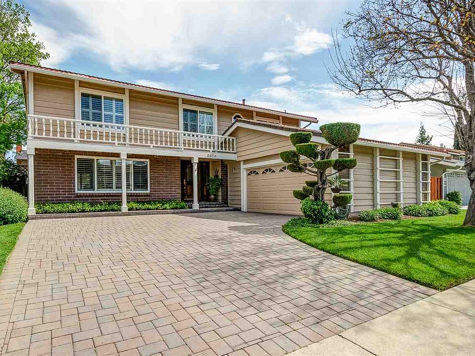 1st image of 5454 Corte Paloma