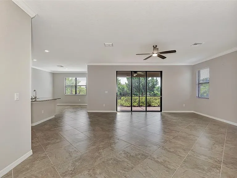 10113 Fiddlewood Dr — Photo 24