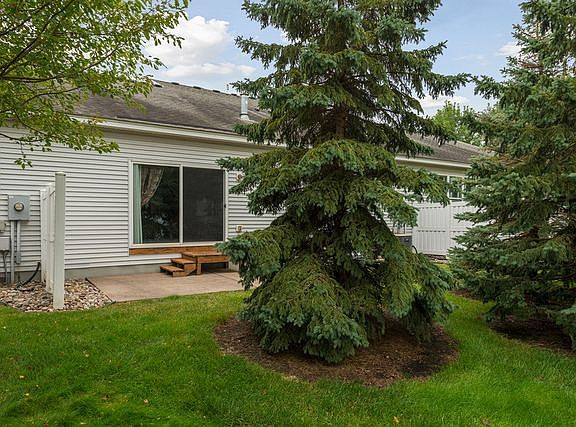 5th image of 7099 Arthur Dr