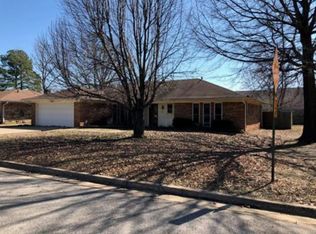 8012 Mark Ln, Fort Smith, AR 72903