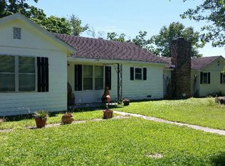 388 Honey Dr, Victoria, TX 77904