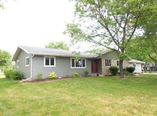 W4321 Skyway Dr, Fond Du Lac, WI 54937