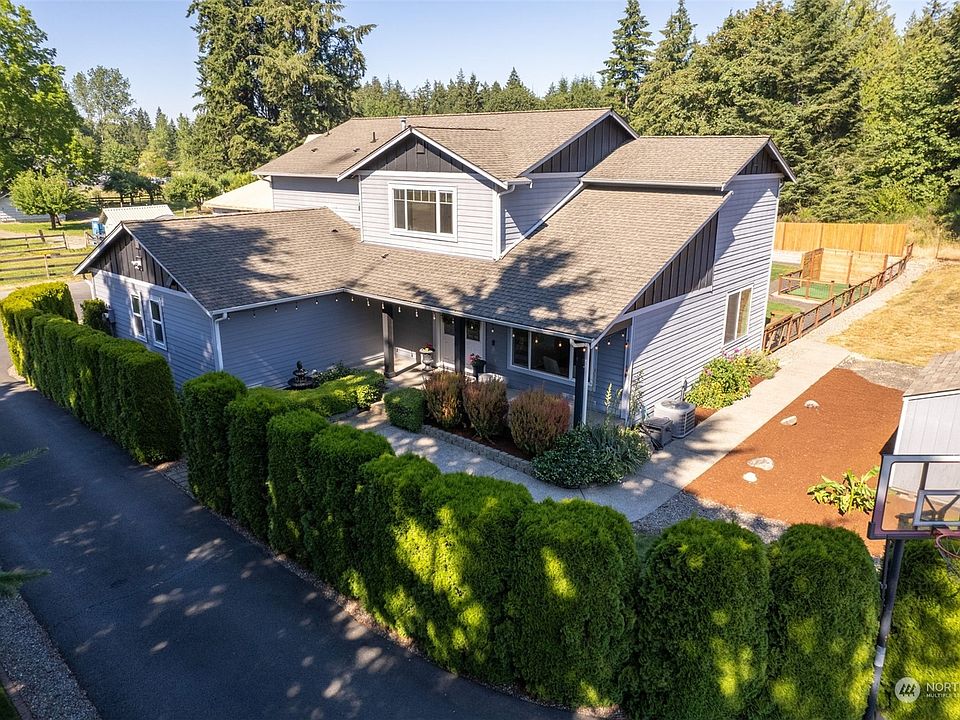 1st image of 3611 34th Lane NE