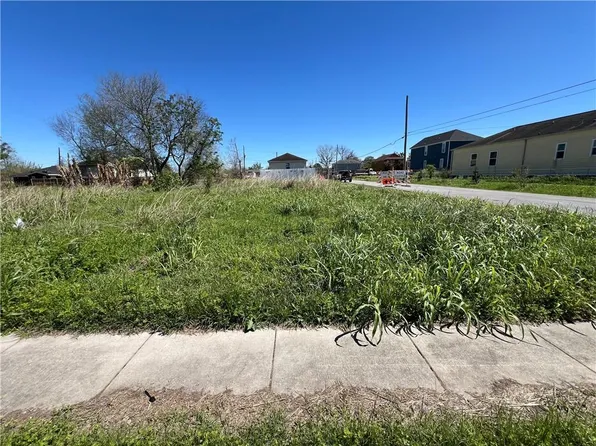 1909 Lizardi St, New Orleans, LA 70117