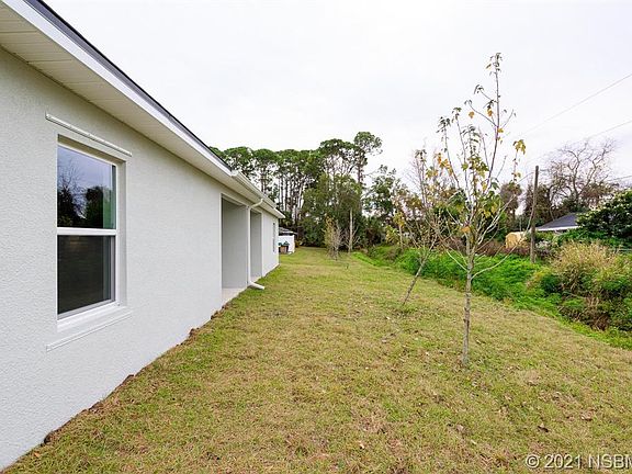 5th image of 3104 India Palm Dr