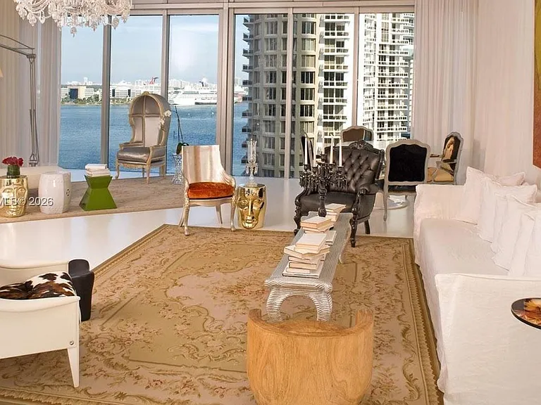 495 Brickell Ave #4609 — Photo 3