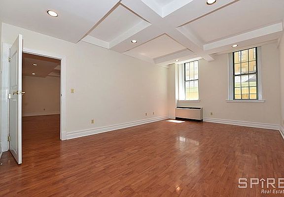 4th image of 4502 Ditmars Blvd #110