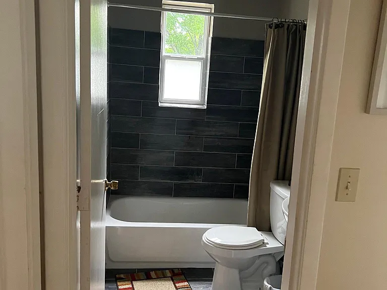 1266 W Galbraith Rd #2 — Photo 4