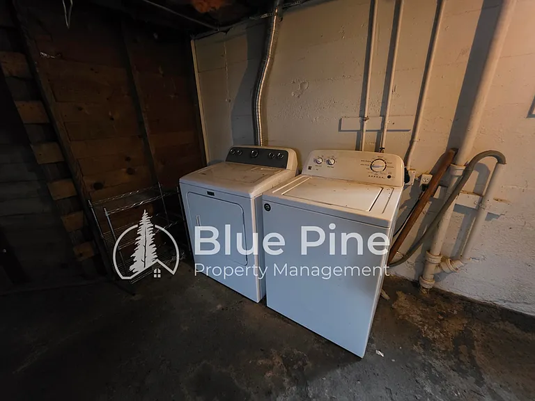 485 N Higbee Ave — Photo 10