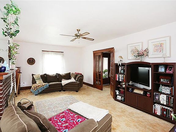 4th image of 1303 Fort Ave