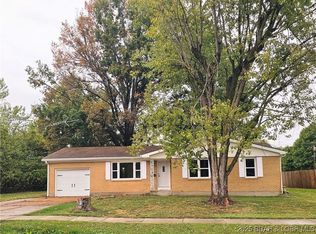 901 N Oak St, Eldon, MO 65026