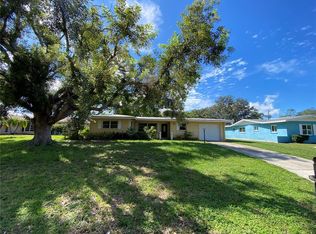 446 Redwood Rd, Venice, FL 34293
