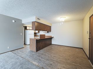 535 N 23rd St #9, Lincoln, NE 68503
