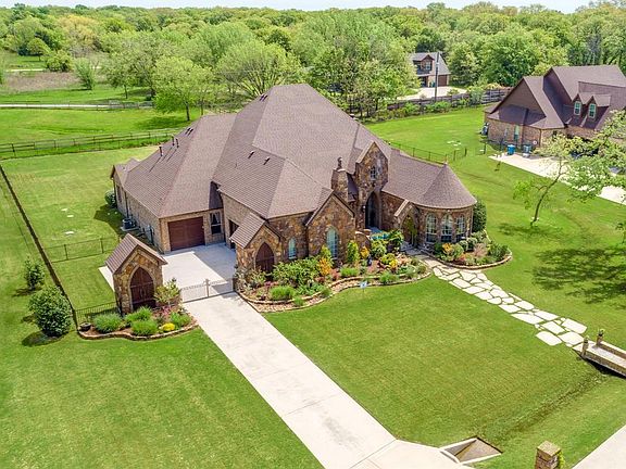 2nd image of 8531 Normandy Way