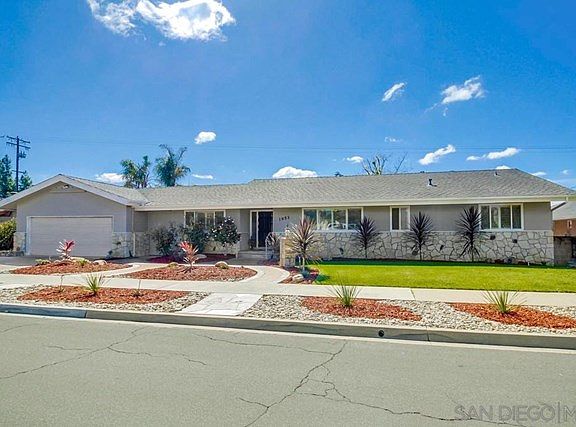 2nd image of 1953 Flying Hills Ln