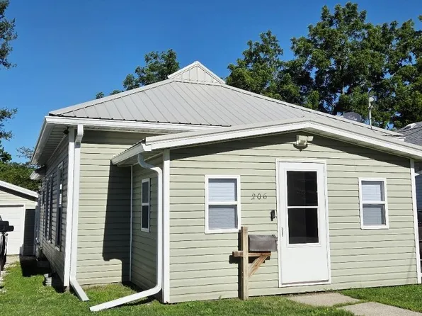 206 N Fillmore St, Osceola, IA 50213